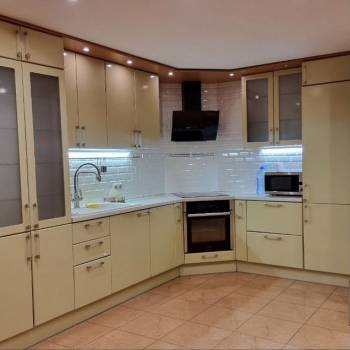 Продается 3-х комнатная квартира, 80 м²