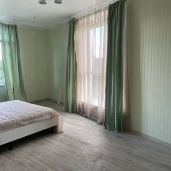 Сдается Многокомнатная квартира, 80 м²