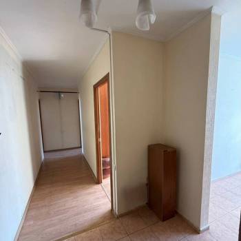 Продается 3-х комнатная квартира, 64 м²