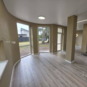Продается Дом, 294 м²
