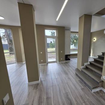 Продается Дом, 294 м²