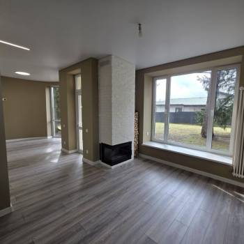 Продается Дом, 294 м²