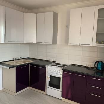 Продается 1-комнатная квартира, 42,5 м²