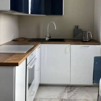 Сдается 1-комнатная квартира, 51 м²
