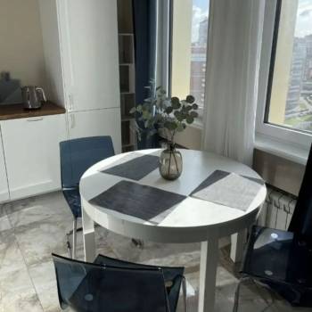Сдается 1-комнатная квартира, 51 м²