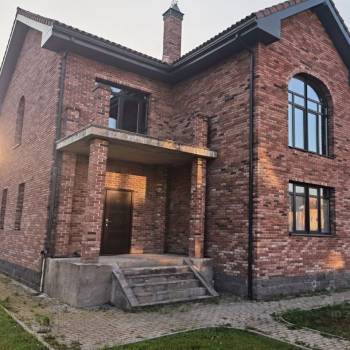 Продается Дом, 318 м²