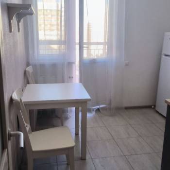 Сдается 1-комнатная квартира, 41,5 м²