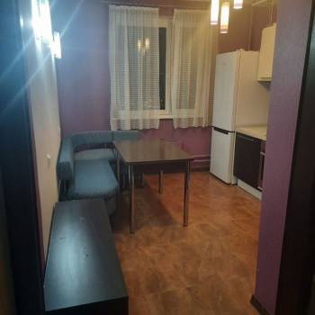 Сдается 1-комнатная квартира, 36 м²