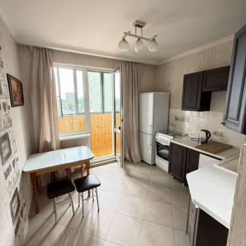 Сдается 1-комнатная квартира, 38,3 м²