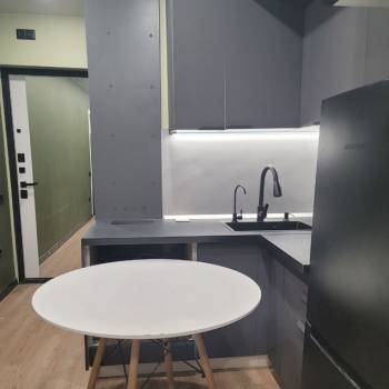 Продается 1-комнатная квартира, 16,4 м²