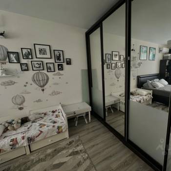 Продается 1-комнатная квартира, 38 м²