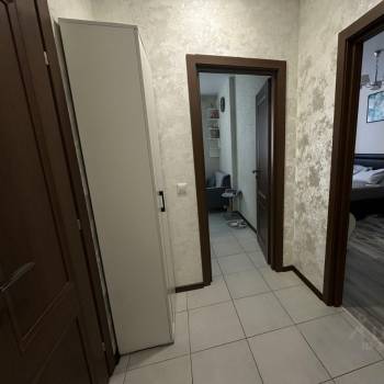 Продается 1-комнатная квартира, 38 м²
