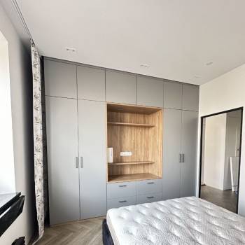 Сдается 1-комнатная квартира, 42 м²