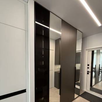 Продается 3-х комнатная квартира, 53 м²