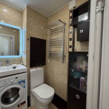Продается 1-комнатная квартира, 37,3 м²