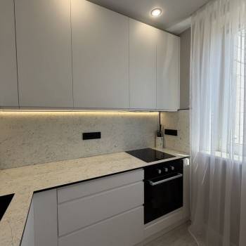Продается 1-комнатная квартира, 37,3 м²