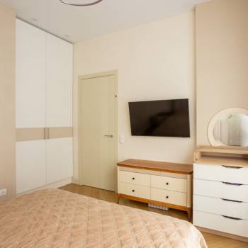 Продается 1-комнатная квартира, 37,7 м²