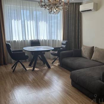 Продается 2-х комнатная квартира, 52 м²