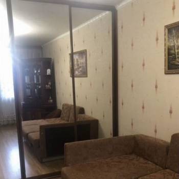 Продается 1-комнатная квартира, 38 м²