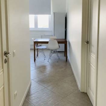 Продается 1-комнатная квартира, 37,5 м²