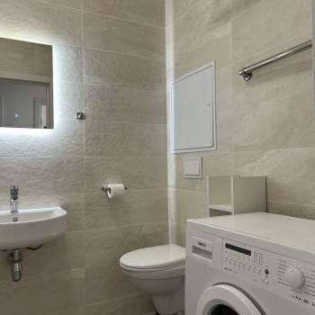 Продается 1-комнатная квартира, 37,5 м²