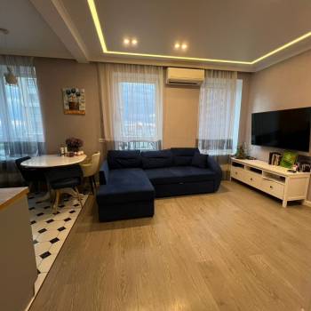 Сдается 2-х комнатная квартира, 60 м²