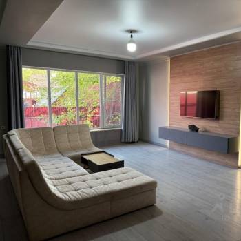 Продается Дом, 200 м²