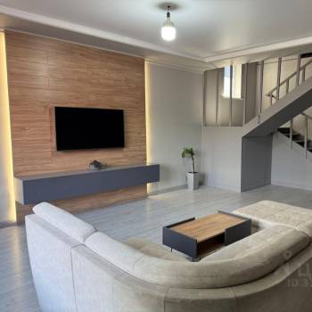 Продается Дом, 200 м²