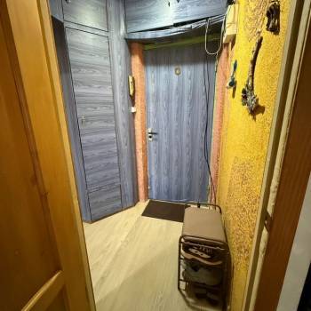 Продается 1-комнатная квартира, 36 м²
