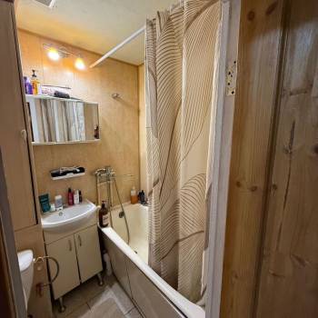 Продается 1-комнатная квартира, 36 м²