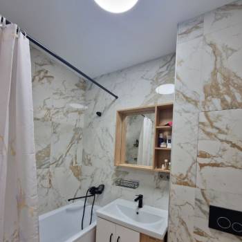 Сдается Многокомнатная квартира, 55 м²