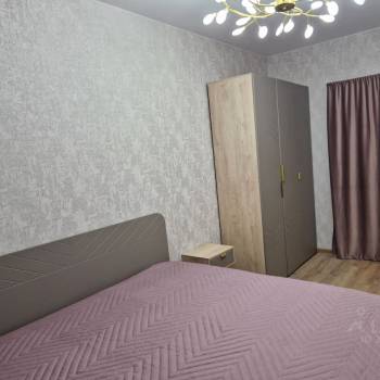 Сдается Многокомнатная квартира, 55 м²