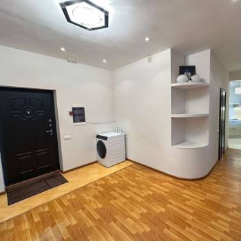 Продается 3-х комнатная квартира, 100 м²