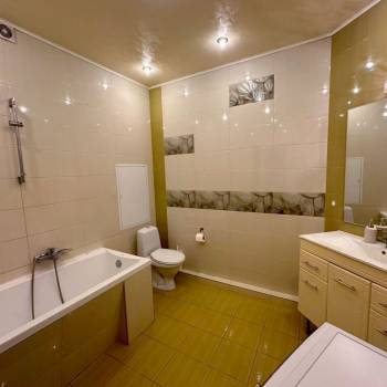 Продается 3-х комнатная квартира, 100 м²