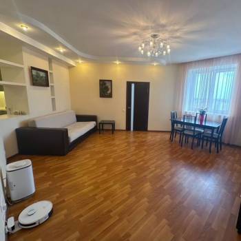 Продается 3-х комнатная квартира, 100 м²