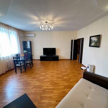 Продается 3-х комнатная квартира, 100 м²