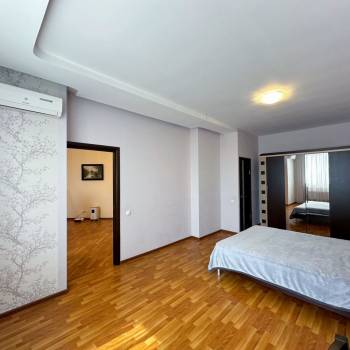 Продается 3-х комнатная квартира, 100 м²