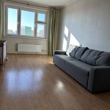 Продается 1-комнатная квартира, 41 м²