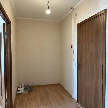 Продается 1-комнатная квартира, 41 м²