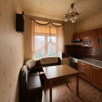 Продается 2-х комнатная квартира, 58 м²