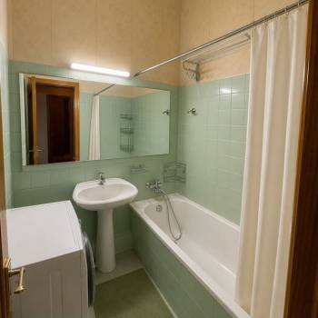 Продается 2-х комнатная квартира, 58 м²
