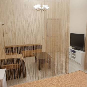Сдается 1-комнатная квартира, 49 м²