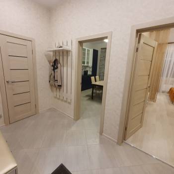 Сдается 1-комнатная квартира, 49 м²