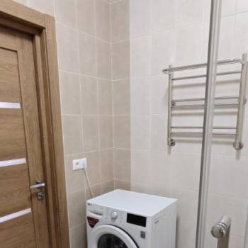 Продается 1-комнатная квартира, 39 м²