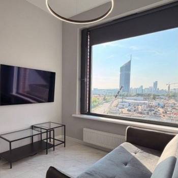 Сдается 1-комнатная квартира, 42 м²