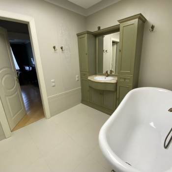 Сдается Многокомнатная квартира, 135 м²
