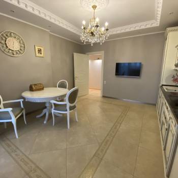 Сдается Многокомнатная квартира, 135 м²