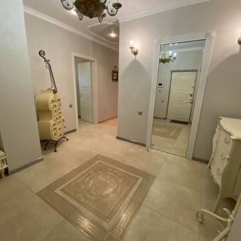 Сдается Многокомнатная квартира, 135 м²