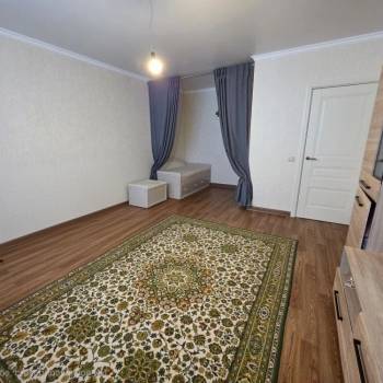 Продается 1-комнатная квартира, 38,6 м²