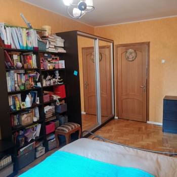 Продается Многокомнатная квартира, 84 м²
